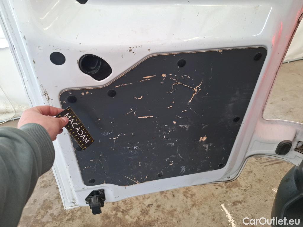  Opel  Vivaro OPEL  / 2019 / 4P / Fourgon tôlé 1.5 Diesel 120 ch L1 Pack Clim #24