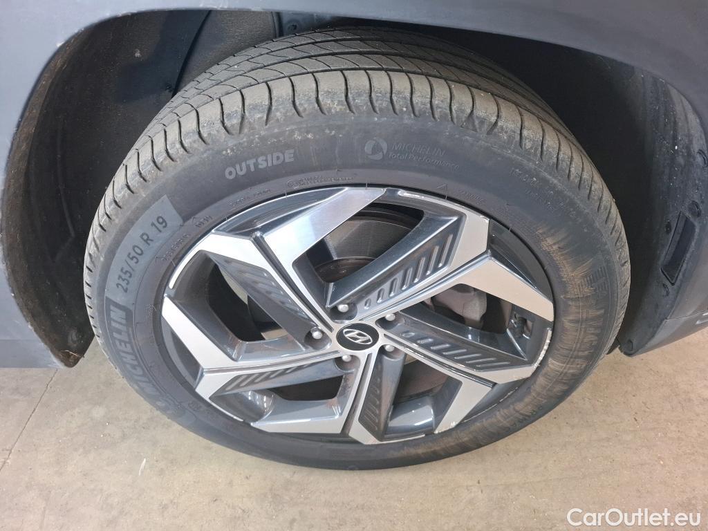  Hyundai  Tucson HYUNDAI  / 2020 / 5P / SUV 1.6 PHEV 265 HTRAC EXECUTIVE 4WD AUTO #1