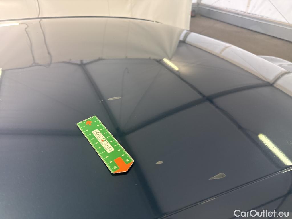  Peugeot  3008 PEUGEOT  / 2020 / 5P / SUV BlueHDi 130 S&S EAT8 Allure Pack #32