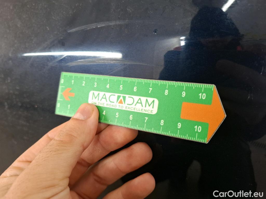  Mercedes  G-Klasee MERCEDES-BENZ GLC / 2019 / 5P / SUV GLC 220 d Business Line Launch Ed 4M #4