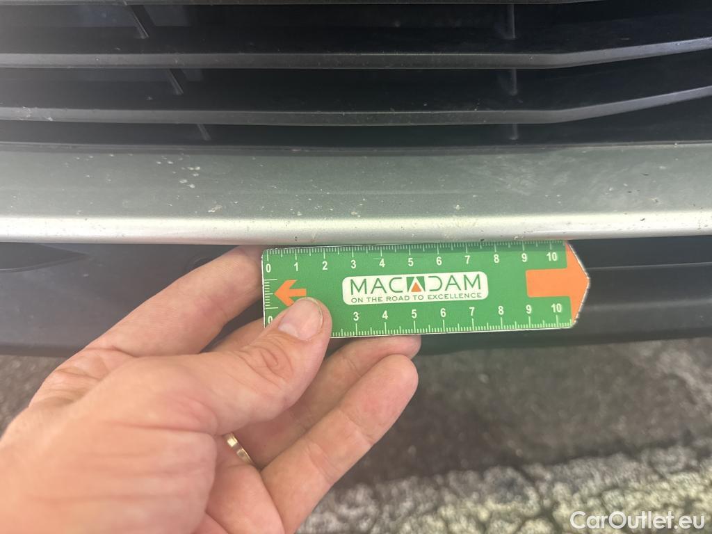  Peugeot  3008 PEUGEOT  / 2020 / 5P / SUV BlueHDi 130 S&S EAT8 Allure Pack #13