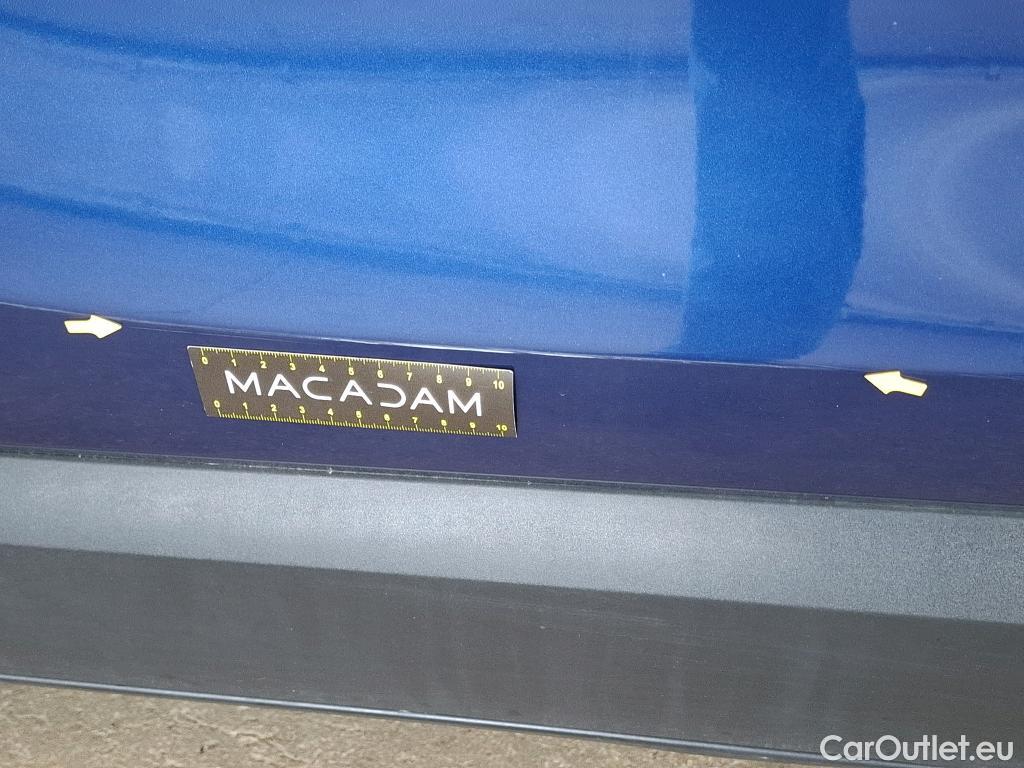  Opel  Crossland  X Business Elegance 1.2 Turbo 110CV BVM6 E6d #2