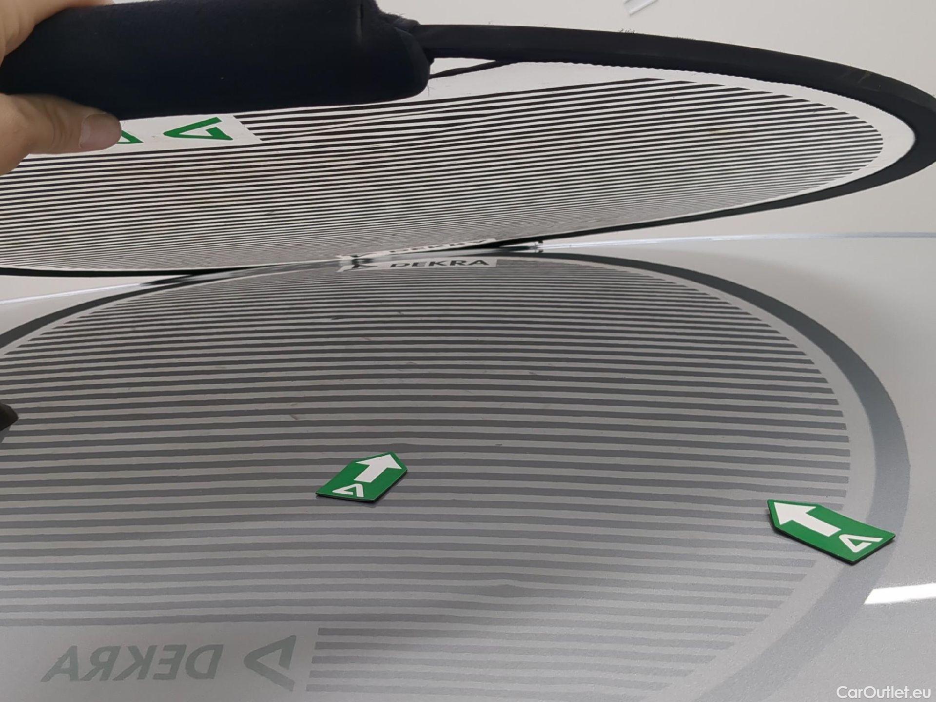  Renault  Megane  IV Berline 5 ptes. Business 1.5 dCi 115CV BVA7 E6d #12