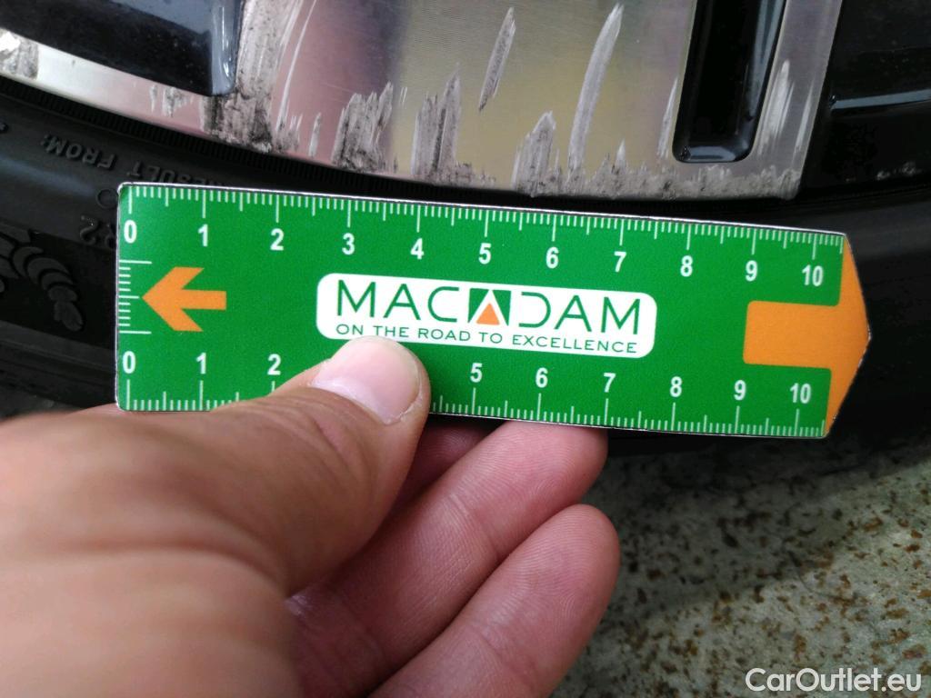  Volkswagen  Golf  VIII Berline GTD 2.0 TDI 200CV BVA7 E6d #4