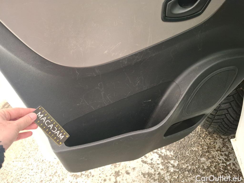  Renault  Trafic RENAULT  / 2014 / 4P / Combi Zen L1 Energy dCi 95 8 places #21