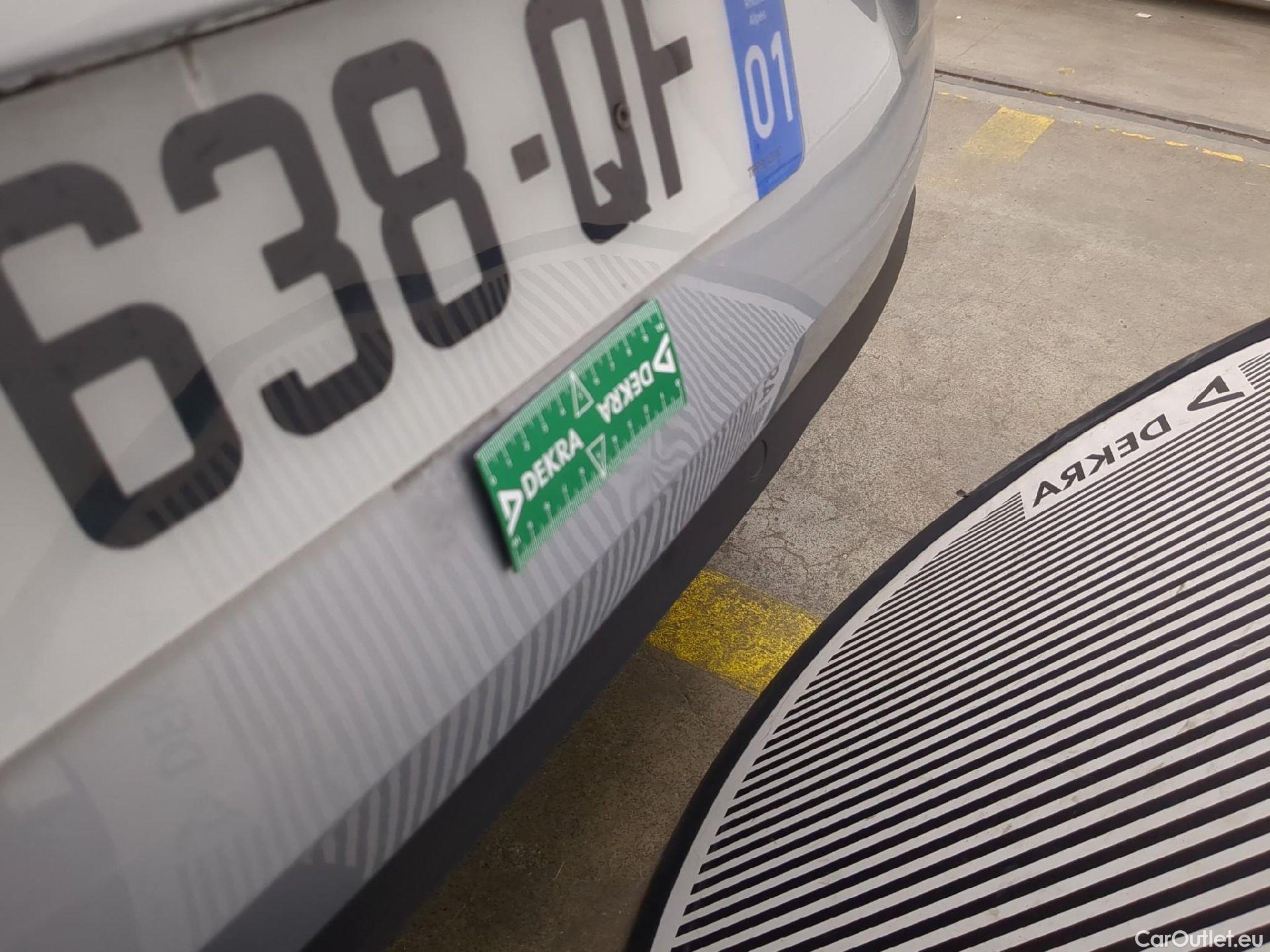  Renault  Megane  IV Berline 5 ptes. Business 1.5 dCi 115CV BVA7 E6d #25