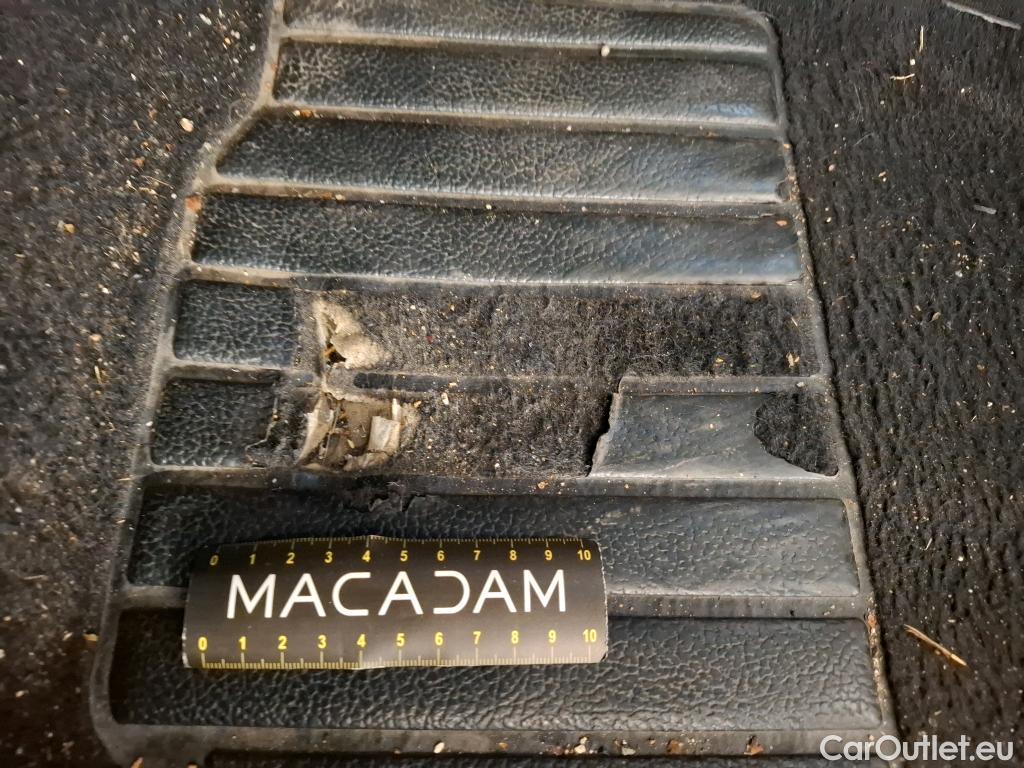  Renault  Kadjar  Intens 1.2 TCe 130CV BVA7 E6 #3