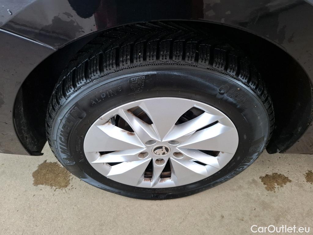  Skoda  Octavia  Break Business 2.0 TDI 115CV BVM6 E6d #42