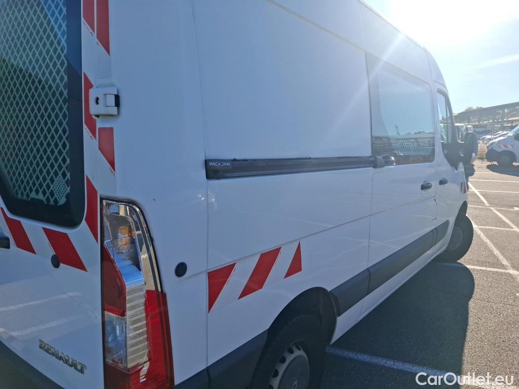  Renault  Master RENAULT  VU 4p Fourgon FG GCf Trac F3500 L2H2 Energy dCi 145 E6 #17