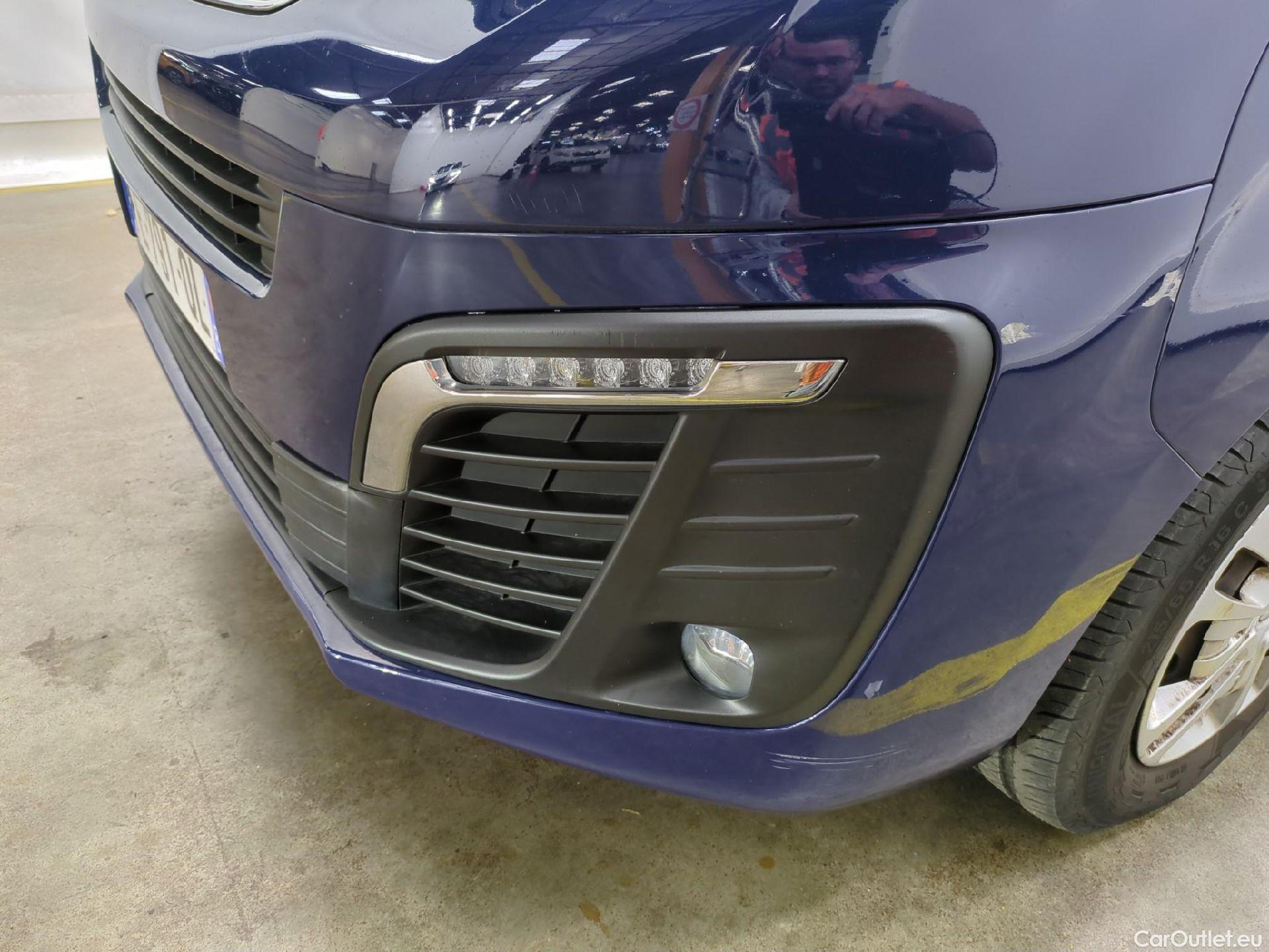  Peugeot  Expert Traveller Business L2 1.5 HDi 120CV BVM6 E6dT #28