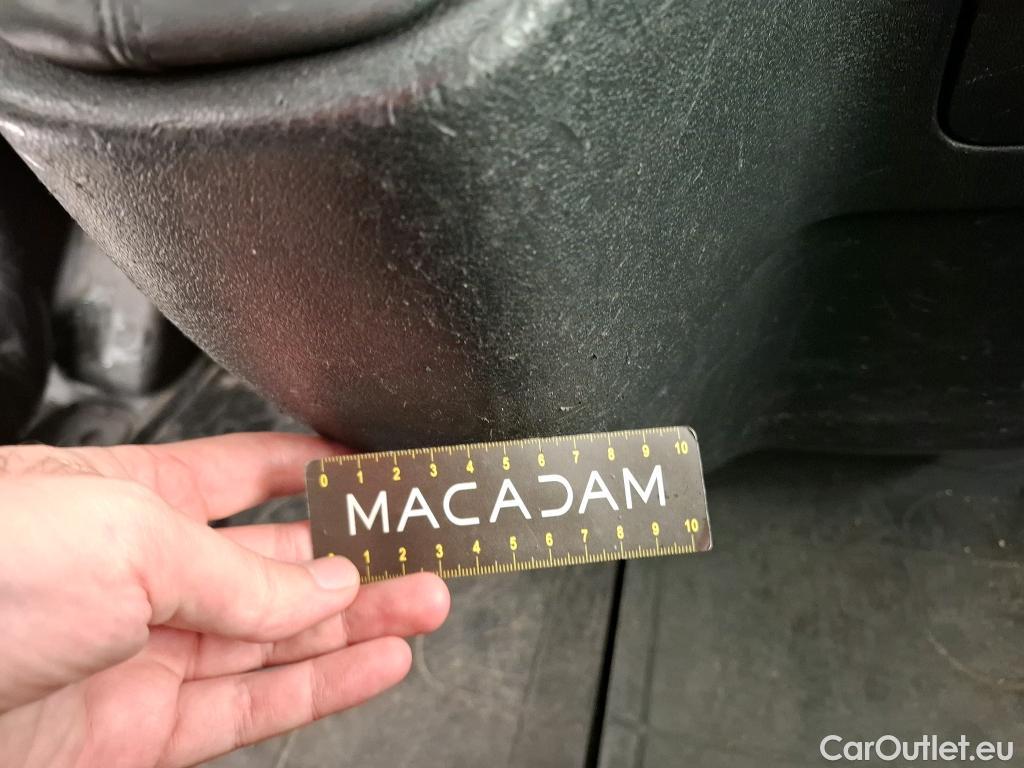  Renault  Trafic RENAULT  / 2014 / 4P / Combi Zen L1 Energy dCi 95 8 places #12