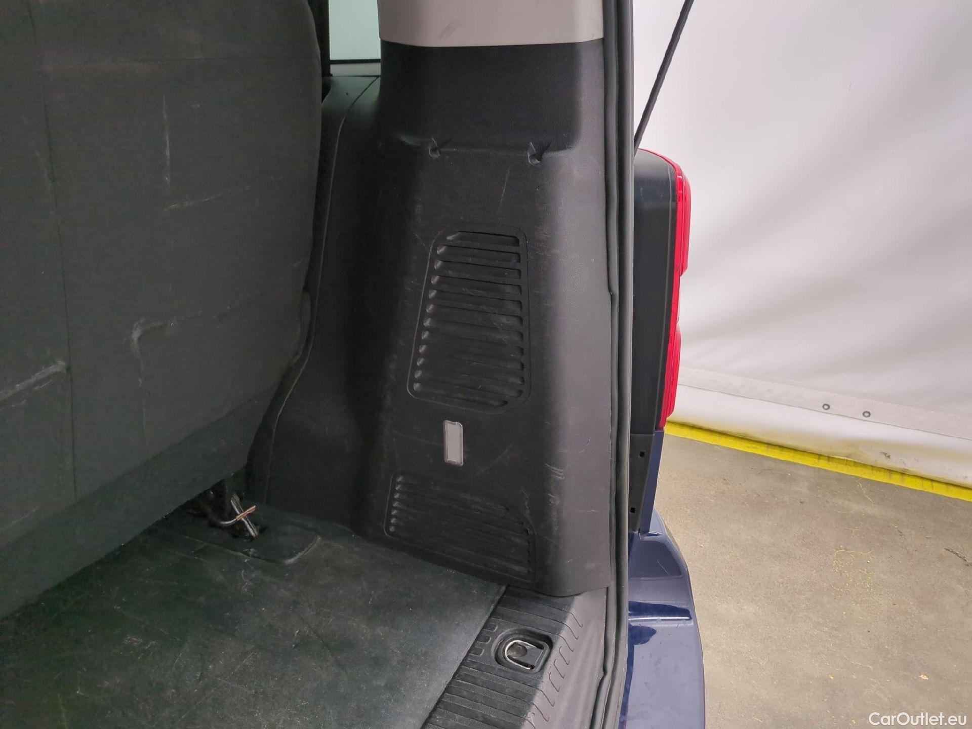  Peugeot  Expert Traveller Business L2 1.5 HDi 120CV BVM6 E6dT #46