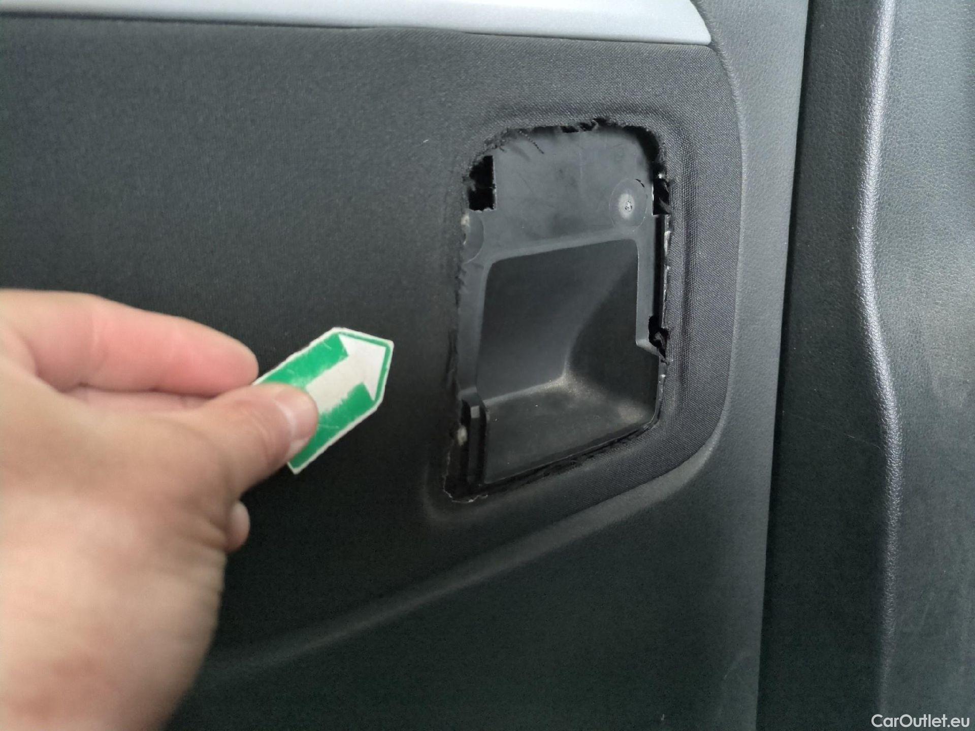  Peugeot  Expert Traveller Business L2 1.5 HDi 120CV BVM6 E6dT #31