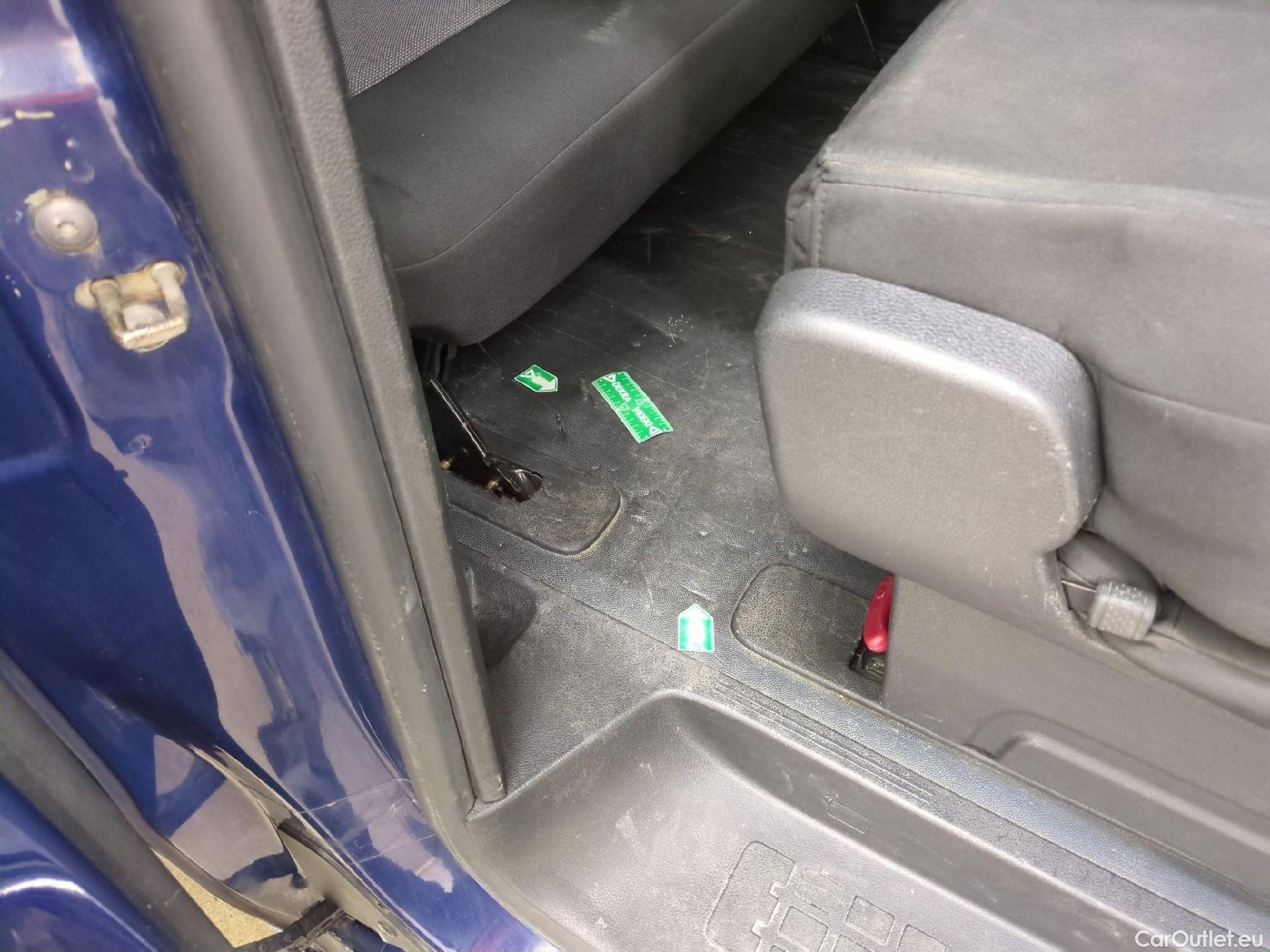  Peugeot  Expert Traveller Business L2 1.5 HDi 120CV BVM6 E6dT #74