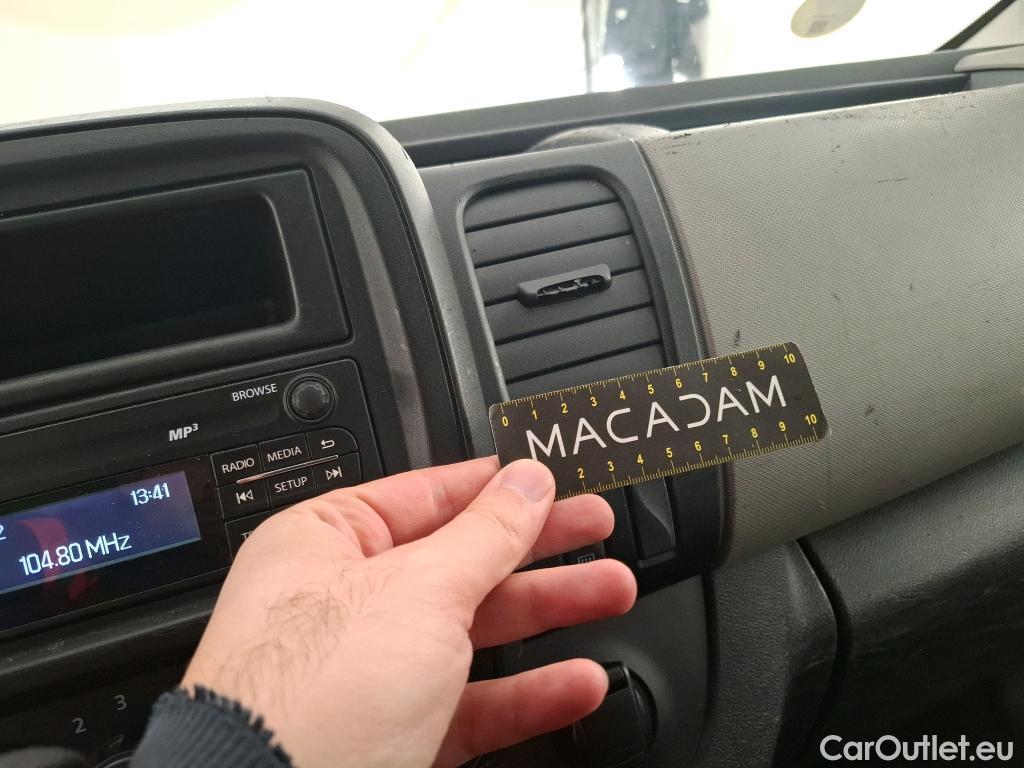  Renault  Trafic RENAULT  / 2014 / 4P / Combi Zen L1 Energy dCi 95 8 places #19