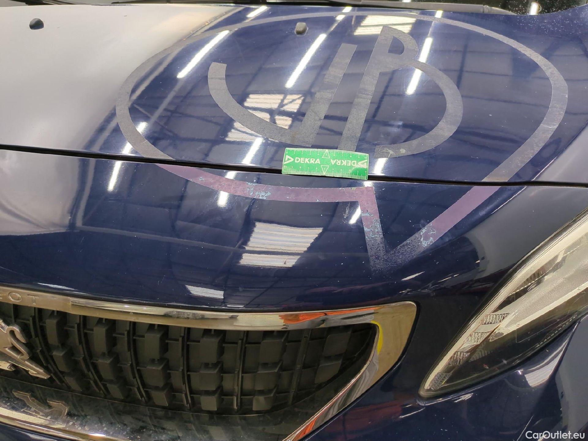  Peugeot  Expert Traveller Business L2 1.5 HDi 120CV BVM6 E6dT #24