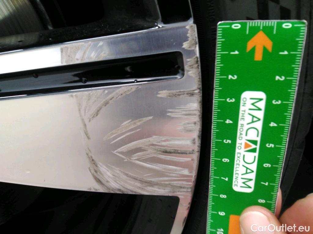  Volkswagen  Golf  VIII Berline GTD 2.0 TDI 200CV BVA7 E6d #9