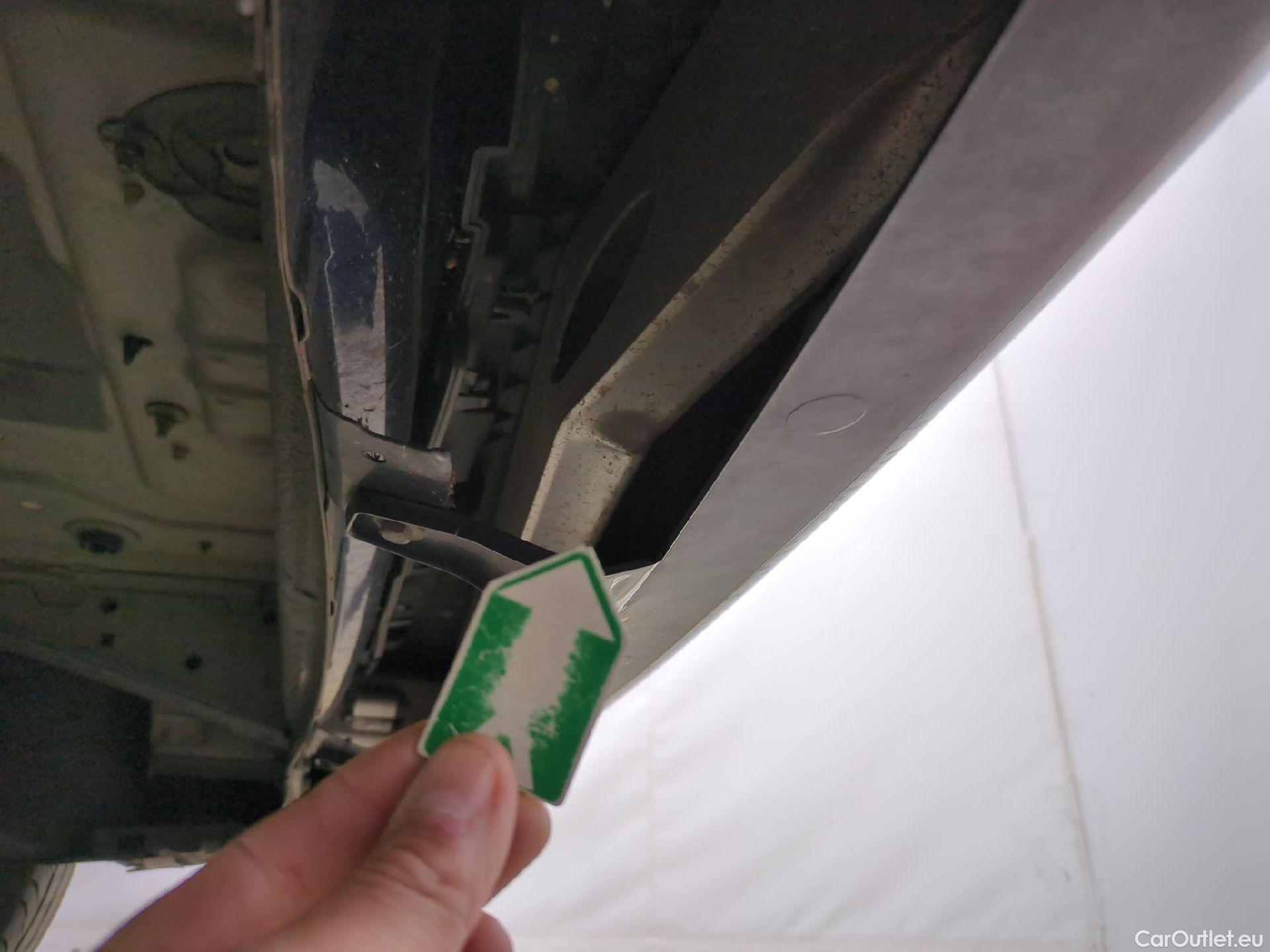  Peugeot  Expert Traveller Business L2 1.5 HDi 120CV BVM6 E6dT #62