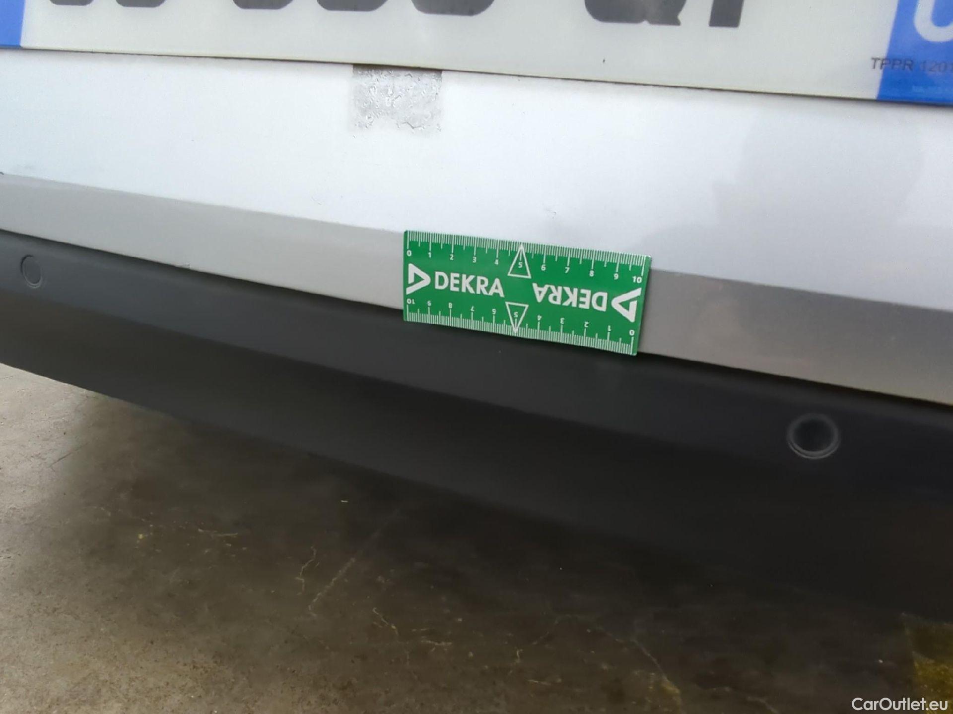  Renault  Megane  IV Berline 5 ptes. Business 1.5 dCi 115CV BVA7 E6d #28