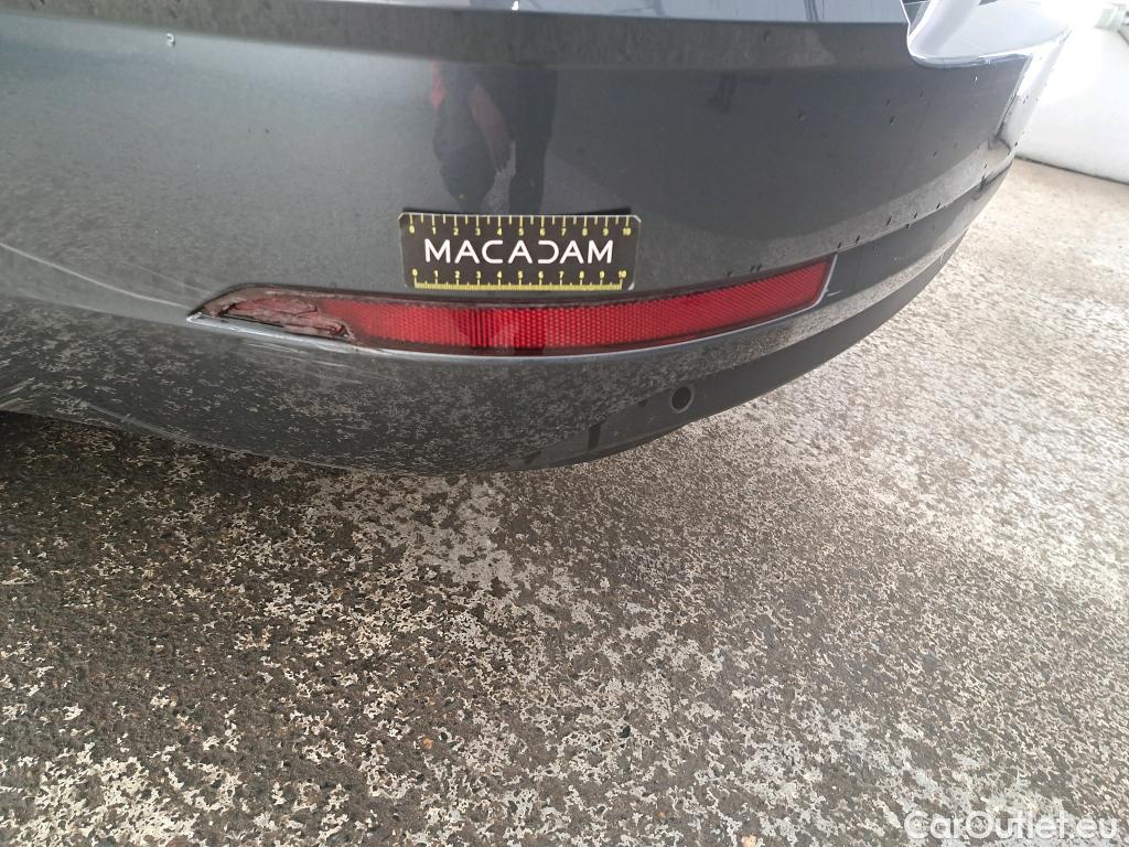  Skoda  Octavia  Combi Business 1.6 TDI 115CV BVA7 E6 #30