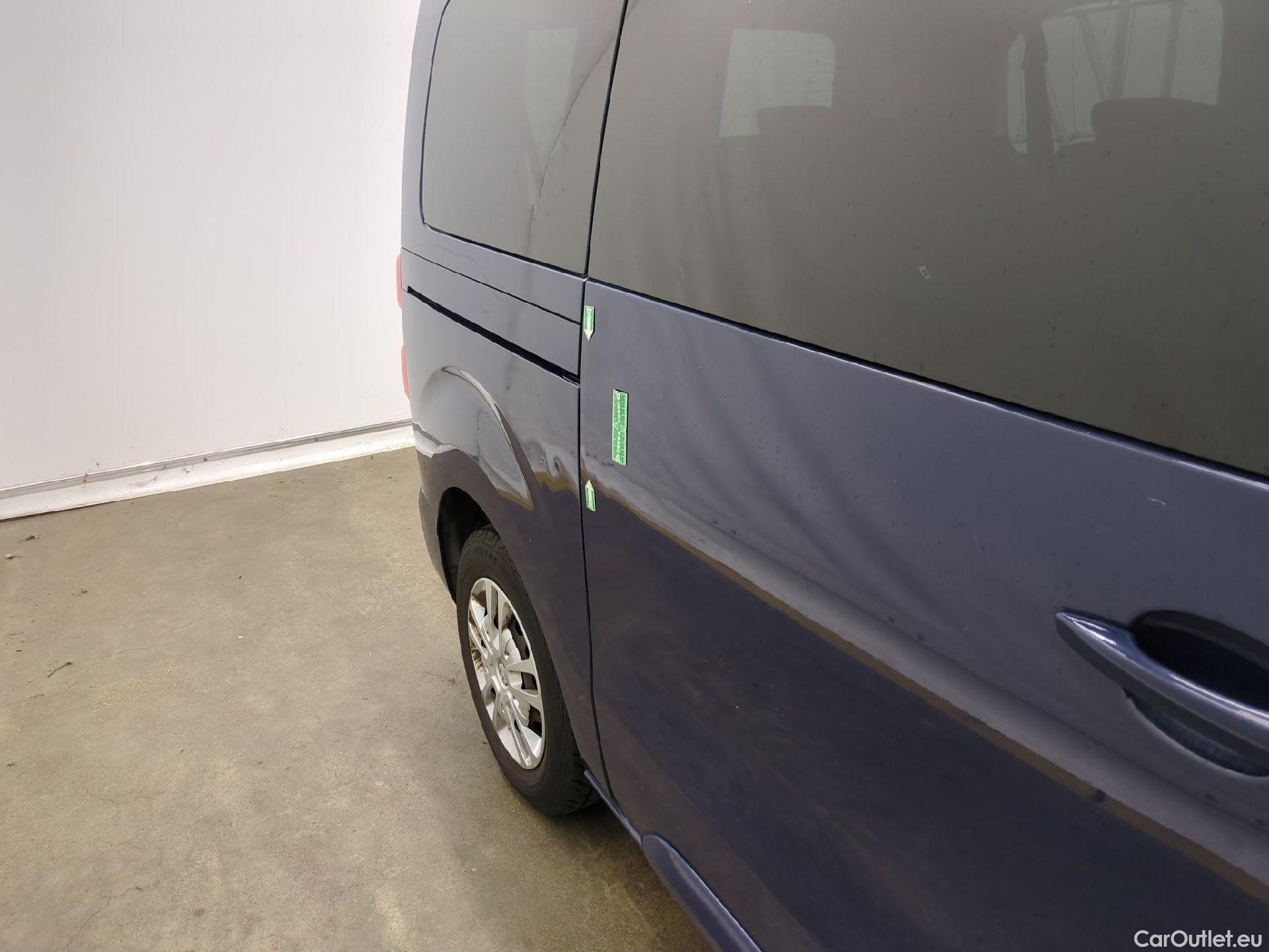  Peugeot  Expert Traveller Business L2 1.5 HDi 120CV BVM6 E6dT #76