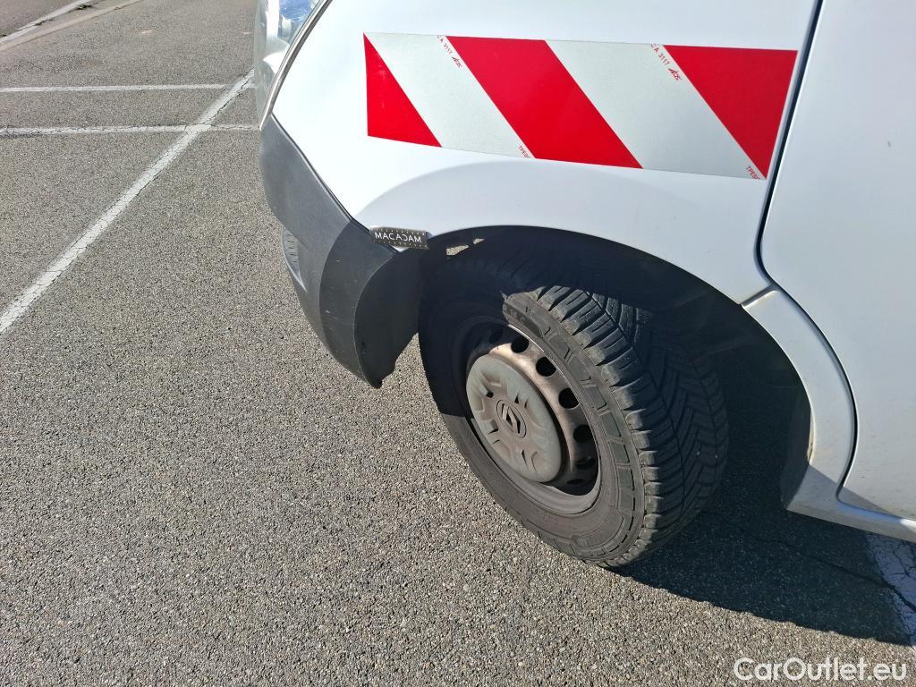  Renault  Master RENAULT  VU 4p Fourgon FG GCf Trac F3500 L2H2 Energy dCi 145 E6 #9