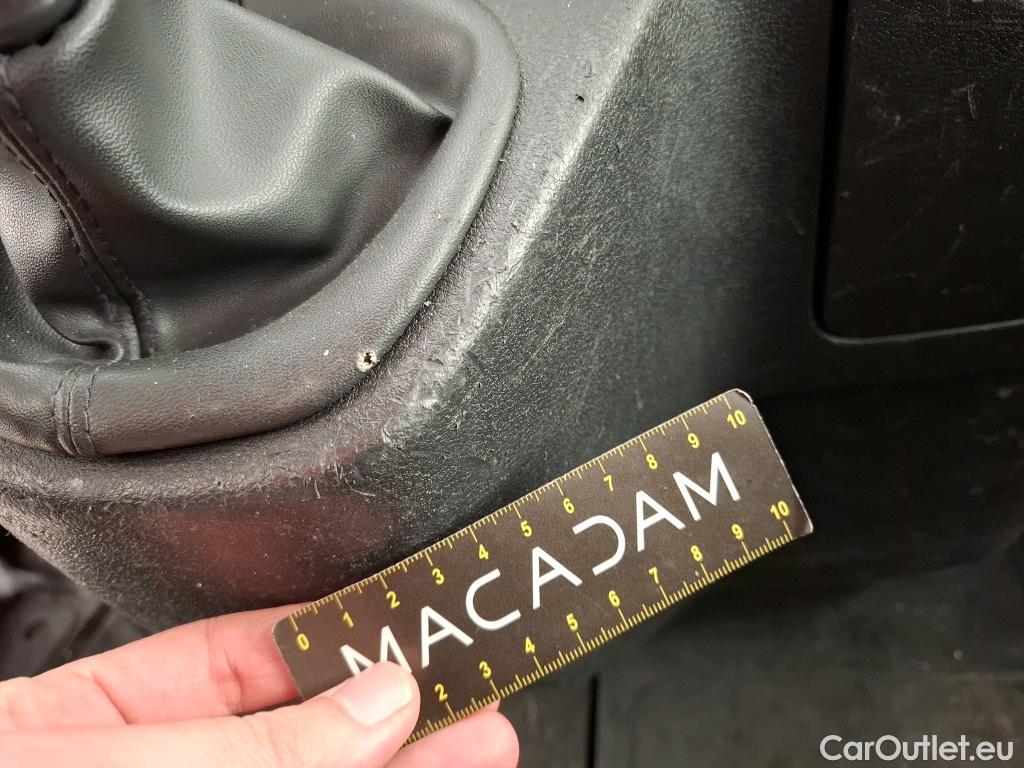  Renault  Trafic RENAULT  / 2014 / 4P / Combi Zen L1 Energy dCi 95 8 places #11