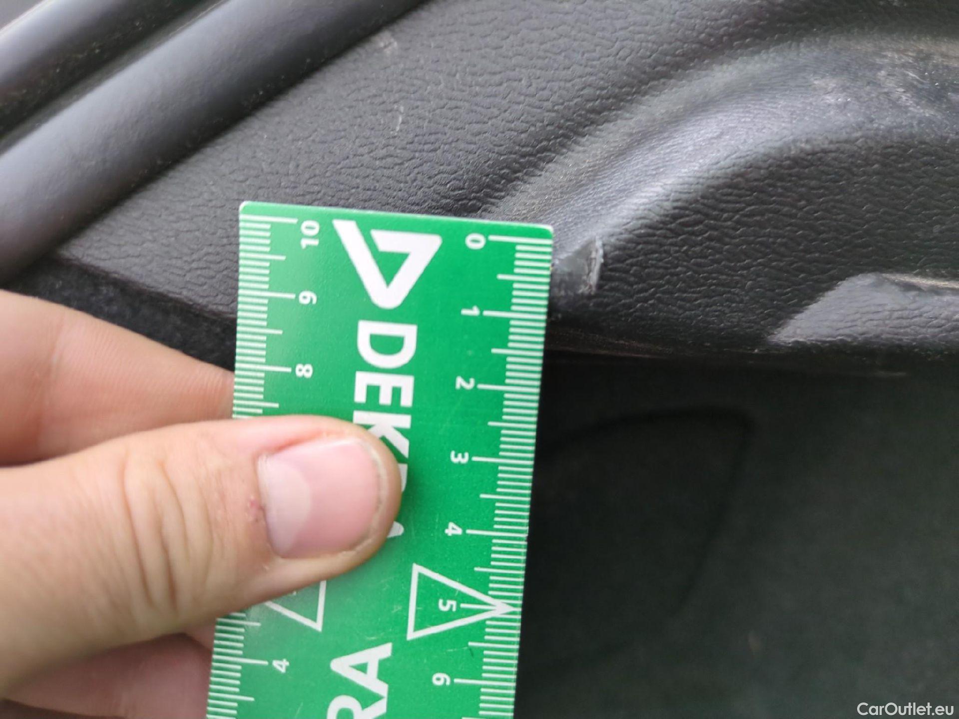  Volvo  XC 40 XC40 Momentum 2WD 1.5 130CV BVA8 E6d #16