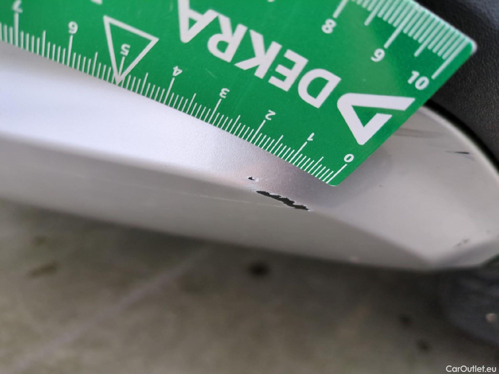  Volvo  XC 40 XC40 Momentum 2WD 1.5 130CV BVA8 E6d #80