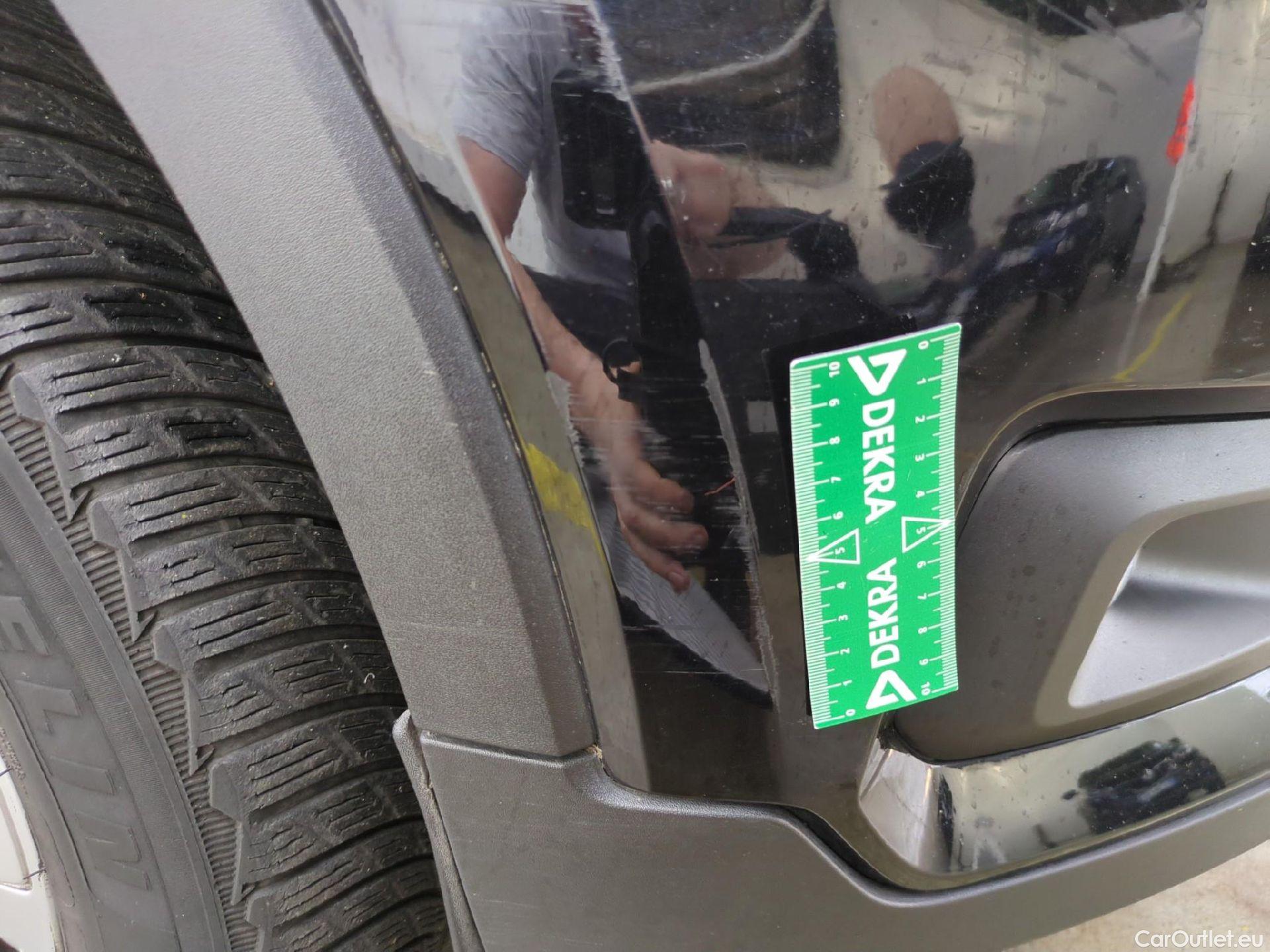  Volvo  XC 40 XC40 Momentum 2WD 1.5 130CV BVA8 E6d #53