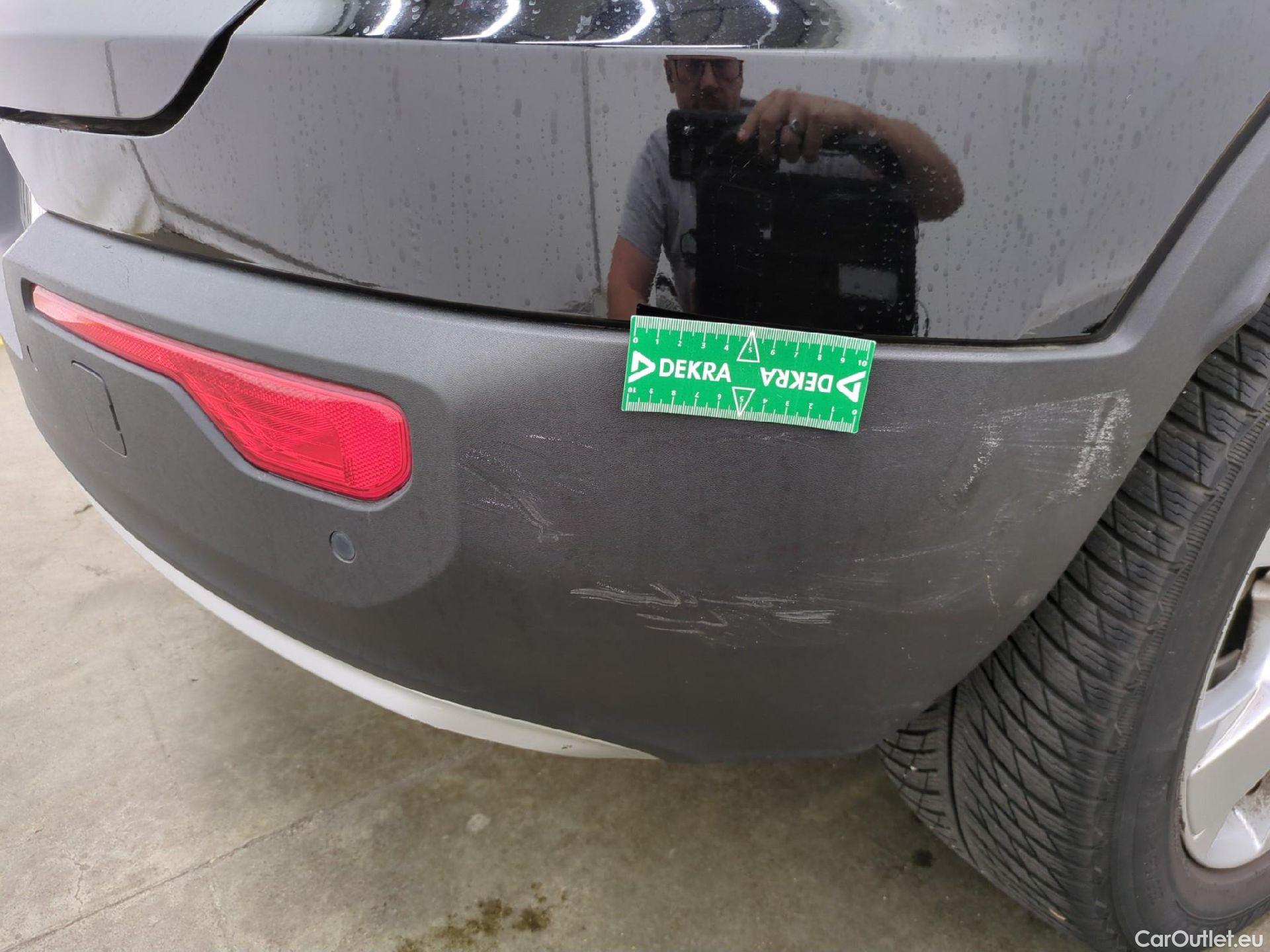  Volvo  XC 40 XC40 Momentum 2WD 1.5 130CV BVA8 E6d #87