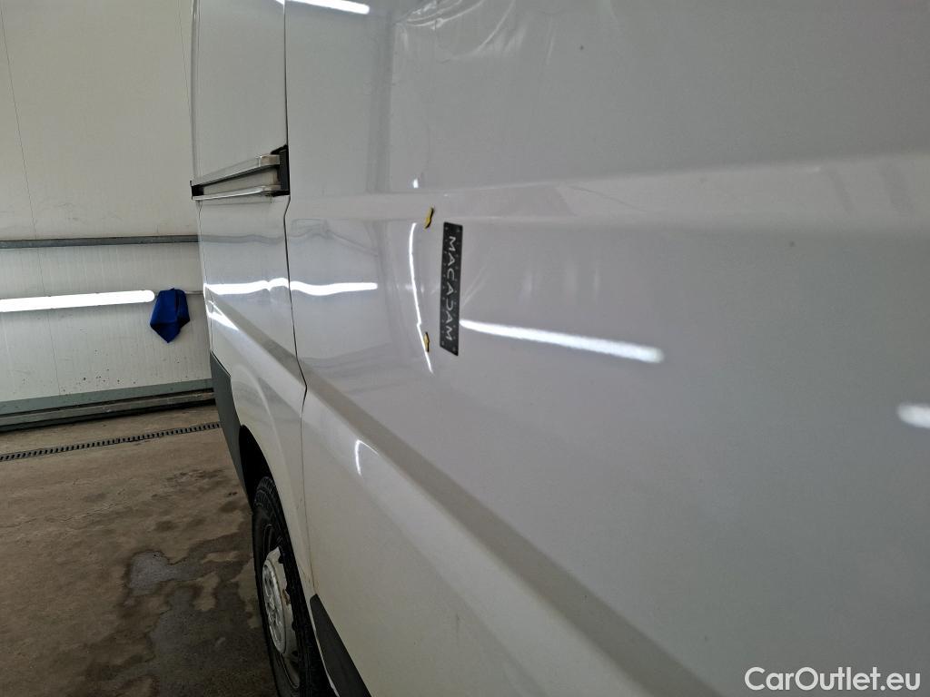  Peugeot  Boxer  Fourgon 330 L1H1 Asphalt BlueHDi 120 Stop&Start 2.2 120CV BVM6 #10