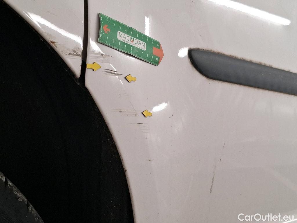  Volkswagen  Caddy VOLKSWAGEN  Van / 2015 / 4P / Fourgonnette 2.0 TDI 75 Business Line #18