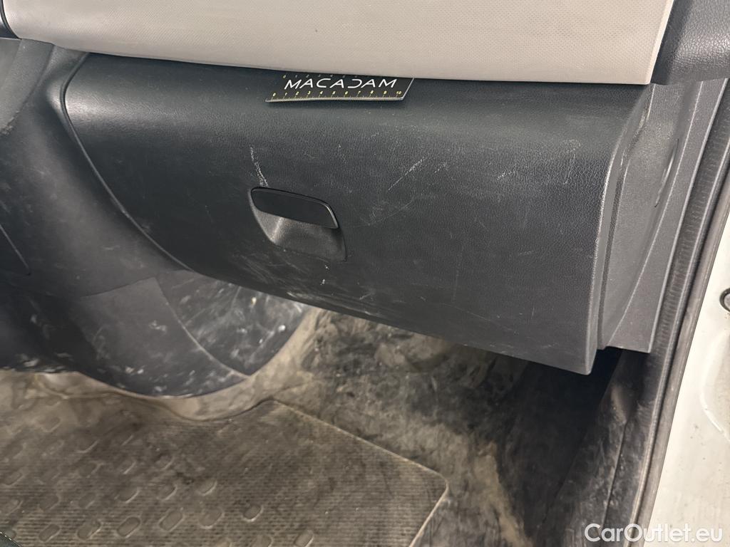  Renault  Trafic RENAULT  VU 4p Fourgon FG GCFL1H1 1000 dCi95 Stop&Start E6 #34