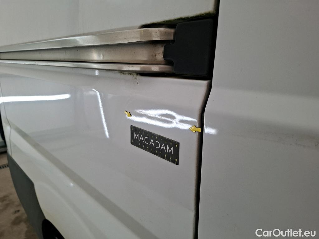  Peugeot  Boxer  Fourgon 330 L1H1 Asphalt BlueHDi 120 Stop&Start 2.2 120CV BVM6 #5