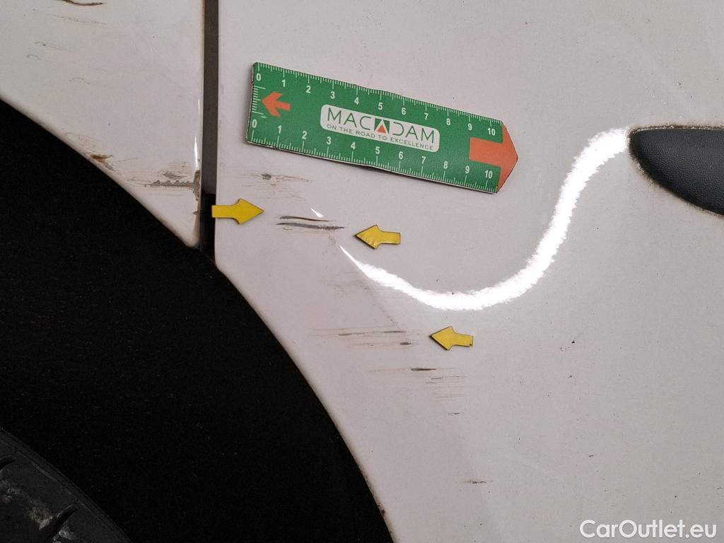  Volkswagen  Caddy VOLKSWAGEN  Van / 2015 / 4P / Fourgonnette 2.0 TDI 75 Business Line #19