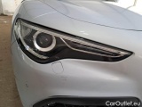  Alfa Romeo   STELVIO ALFA ROMEO / 2017 / 5P / SUV 2.2 TD 160 CV SUPER BUSINESS AT8 RWD #40