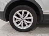  Volkswagen  Tiguan VOLKSWAGEN  / 2016 / 5P / SUV 2.0 TDI SCR 110KW BUSINESS BMT DSG #18