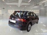 Volkswagen  Tiguan VOLKSWAGEN  / 2016 / 5P / SUV 2.0 TDI SCR 110KW BUSINESS BMT DSG #2
