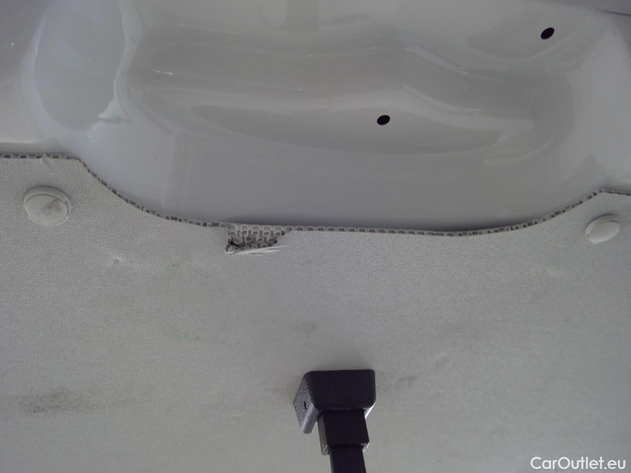  Volkswagen  Caddy  TDI 75 Maxi Aut. #3