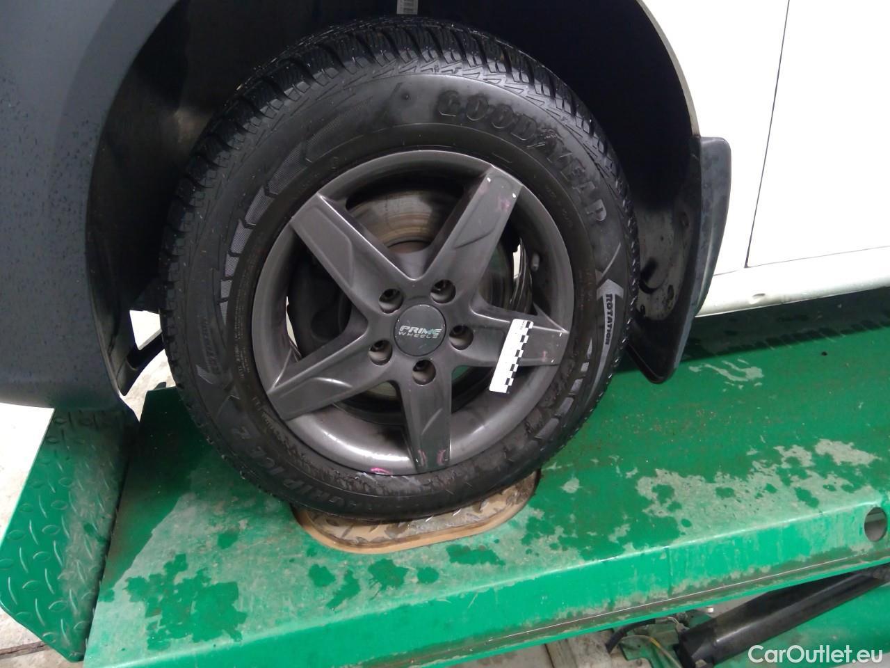  Volkswagen  Caddy  TDI 75 Maxi Aut. #19