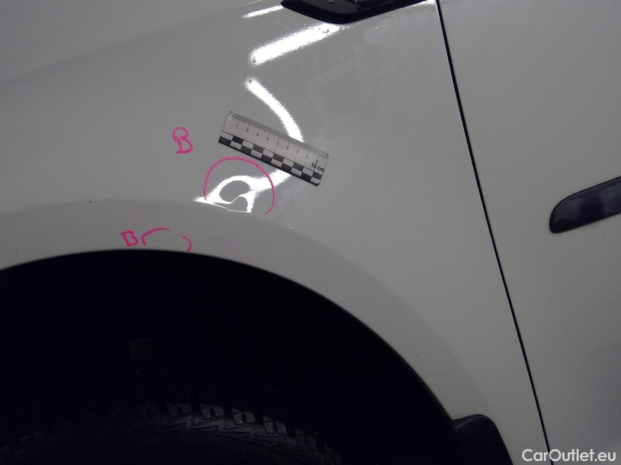  Volkswagen  Caddy  TDI 75 Maxi Aut. #3