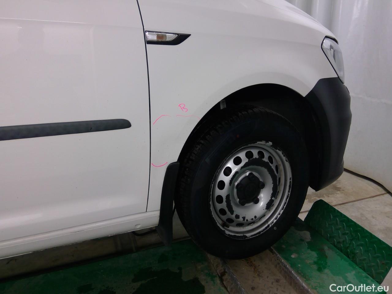  Volkswagen  Caddy  TDI 75 Maxi Aut. #12