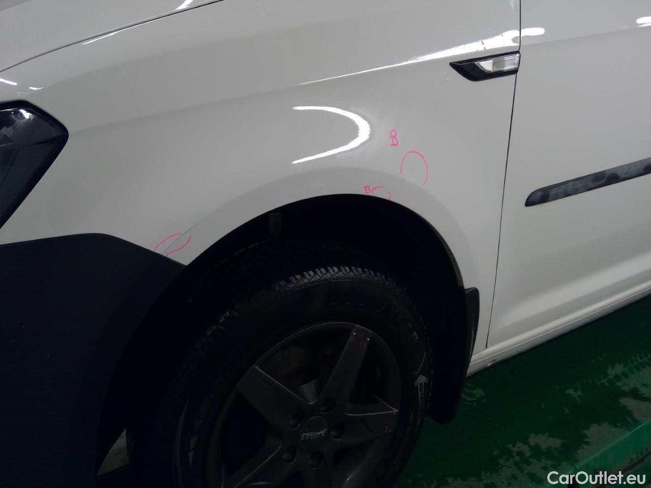  Volkswagen  Caddy  TDI 75 Maxi Aut. #4