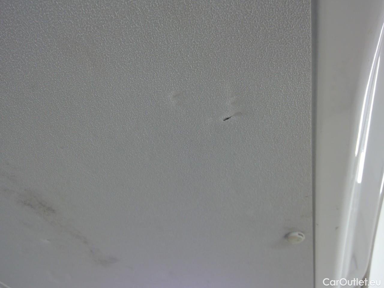  Volkswagen  Caddy  TDI 75 Maxi Aut. #1