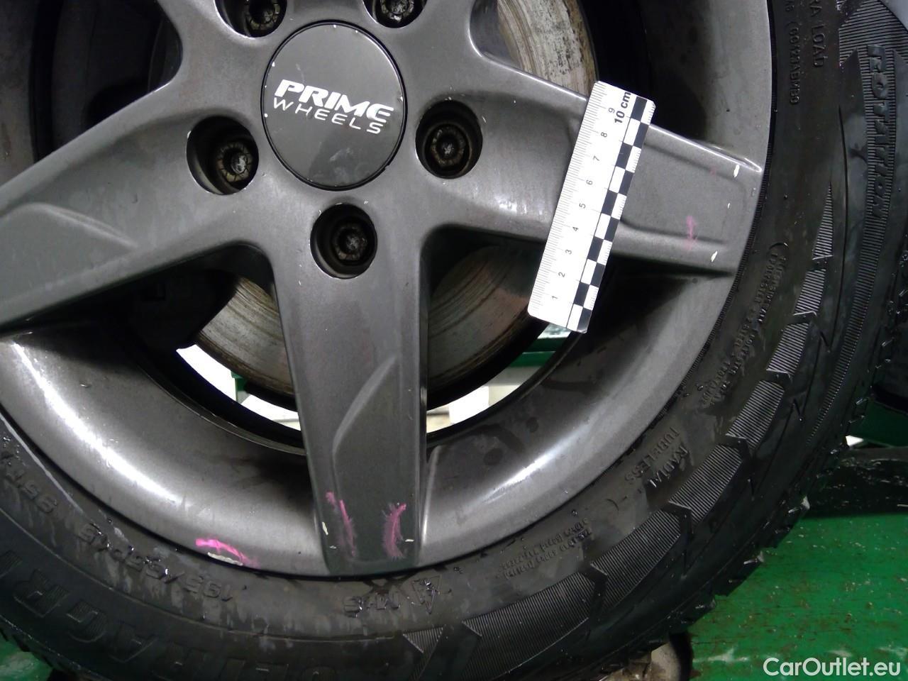  Volkswagen  Caddy  TDI 75 Maxi Aut. #18