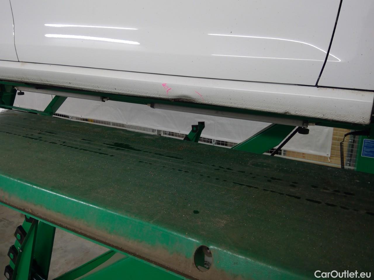  Volkswagen  Golf  Sp.Combi TSI 110 Aut. #3