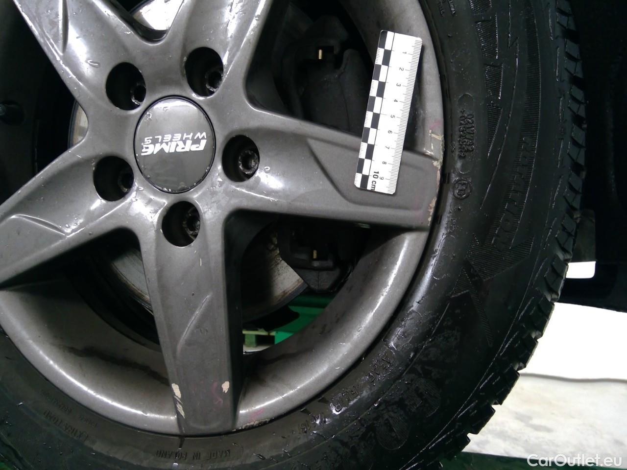  Volkswagen  Caddy  TDI 75 Maxi Aut. #16