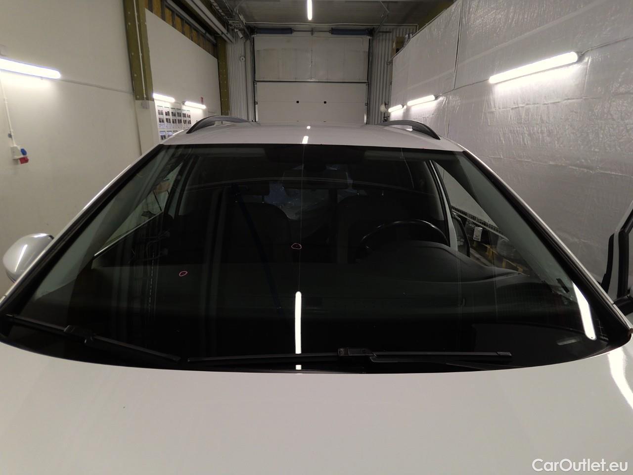  Volkswagen  Golf  Sp.Combi TSI 150 GT Aut. #51