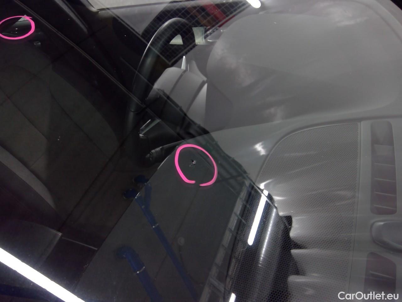  Volvo  XC 40 XC40 T4 Plus Dark Rech. Aut #17